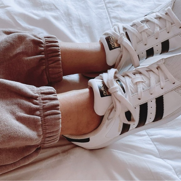 Adidas Superstar sneakers - Picture 10 of 15